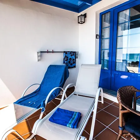 Seashell House On The Frontline Of The Ocean Apartman *